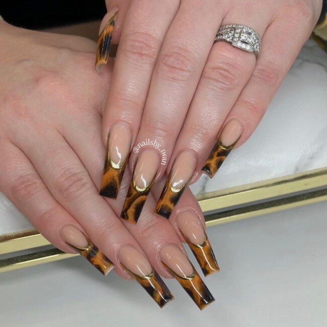 75 Ways to wear Tortoiseshell Nails — Coffin Tortoiseshell Nails Acrylic