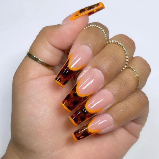 tortoiseshell nail art designs, tortoiseshell nails, tortoiseshell nail designs, tortoiseshell print nails, nail art designs, french tip tortoiseshell nails, tortoiseshell french tip nails