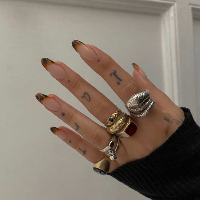 75 Ways to wear Tortoiseshell Nails — Tortoiseshell French Tip Nail Art