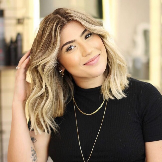 37 Most Stylish Long Bob Hairstyles To Try in 2022 — Vanilla Blonde Face-Framing Highlights