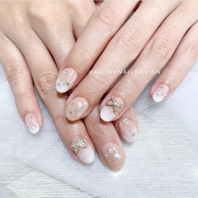 42 Stunning Bridal Nail Art Designs — Sparkling Bow Embellishment Nail Art