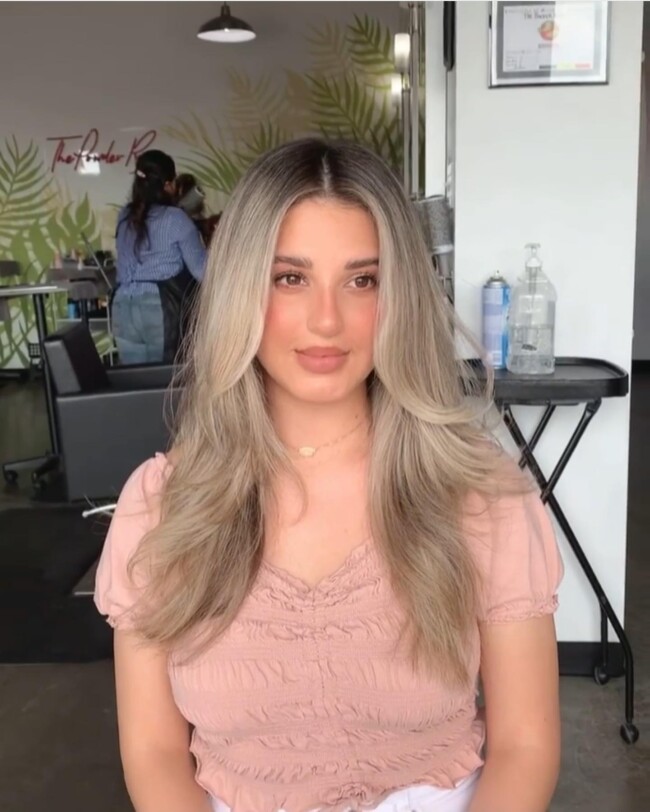 48 Cute and Trendy Long Hair with Curtain Bangs — Smokey Blonde with Shadow Roots