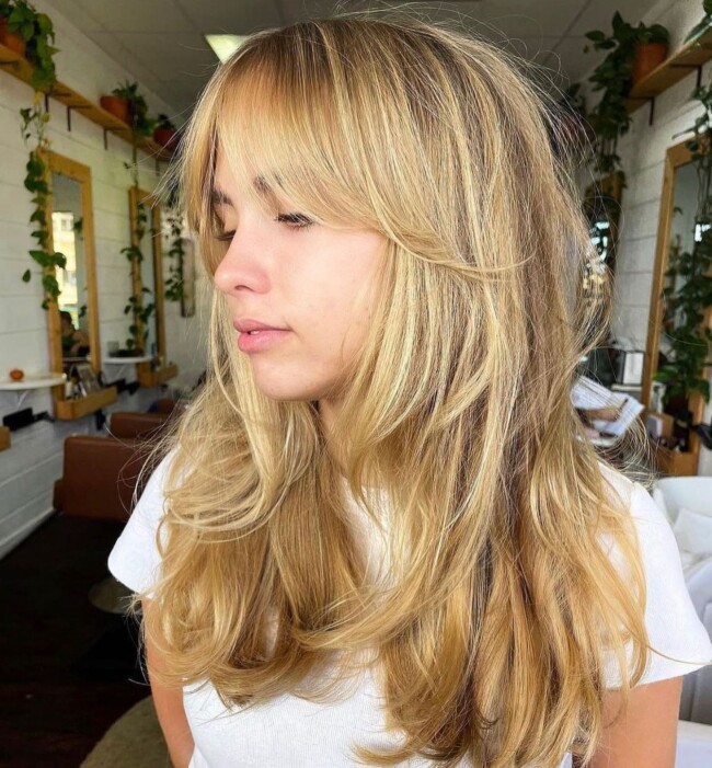 70+ Curtain Bangs That Are So Cute — Blonde Layered Cut 70s Vibe
