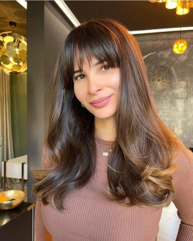 40 Ways to Wear Medium and Long Hair with Bangs — Bouncy Long Haircut with Layered Fringe