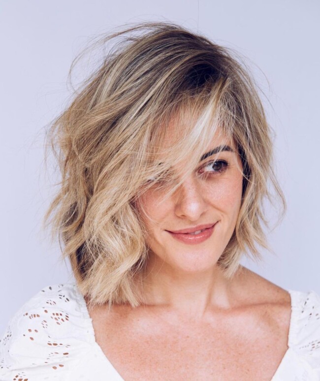 37 Most Stylish Long Bob Hairstyles To Try in 2022 — Textured+Layer Combo Lob