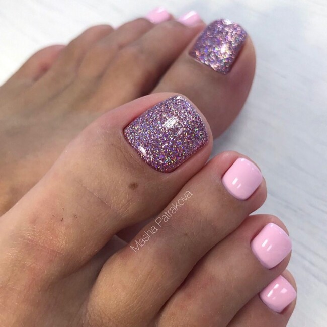 72 Cute Toe Nail Designs — Glitter Pink & Pink Pedicure