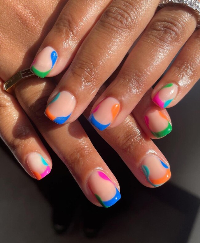 38 Short Summer Nails 2022 — Bright Color Abstract & French