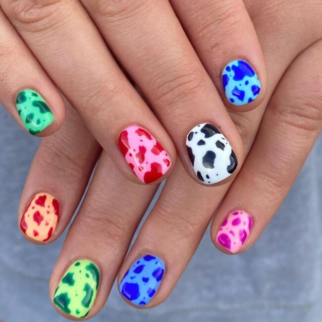 38 Short Summer Nails 2022 — Colorful Cow Print Short Nails