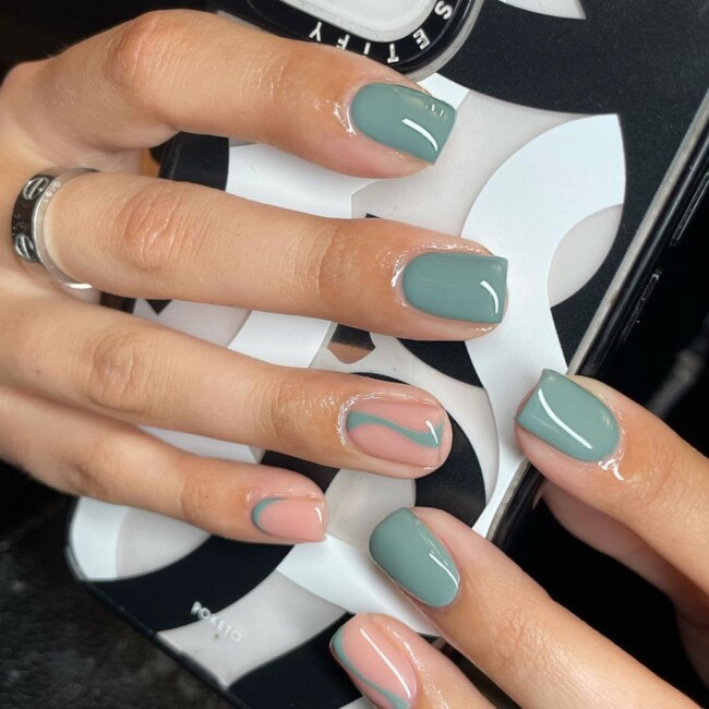 30 Best Spring Nail Colors and Designs — Olive Green French + Daisy