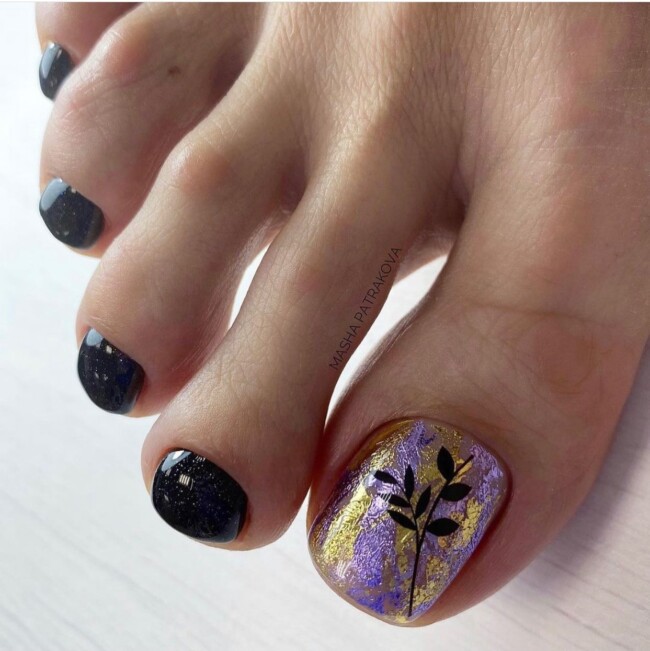 72 Cute Toe Nail Designs — Leaf and Black Pedicure