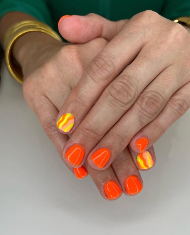 38 Short Summer Nails 2022 — Bright Orange and Yellow Very Short Nails