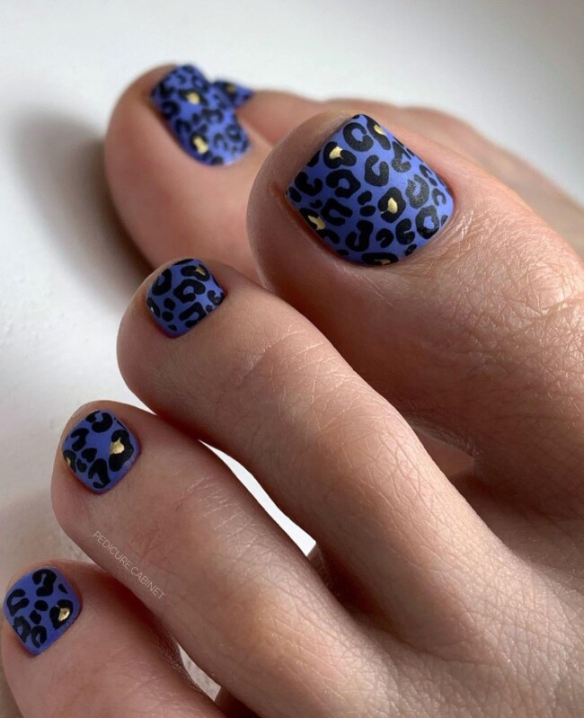 72 Cute Toe Nail Designs — Blue Leopard Pedicure