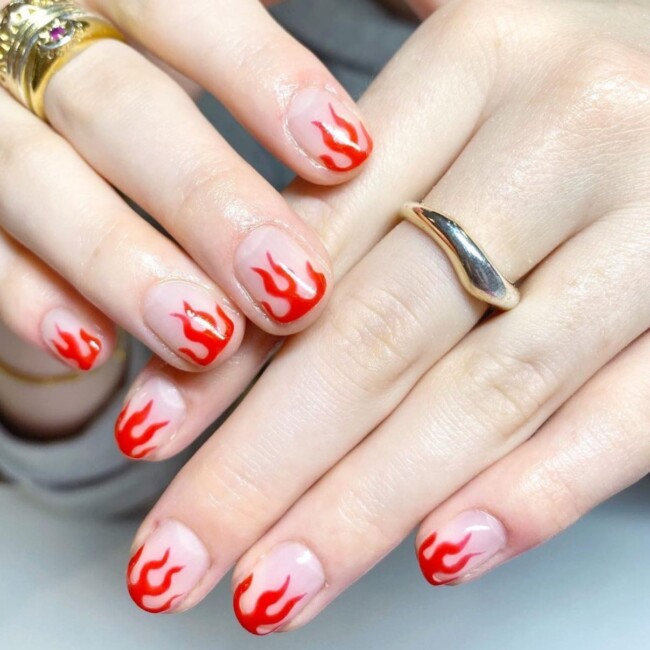 38 Short Summer Nails 2022 — Red Flame French Nails