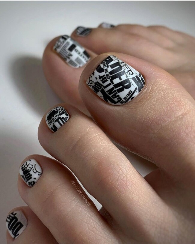 72 Cute Toe Nail Designs — Black Word Pedicure