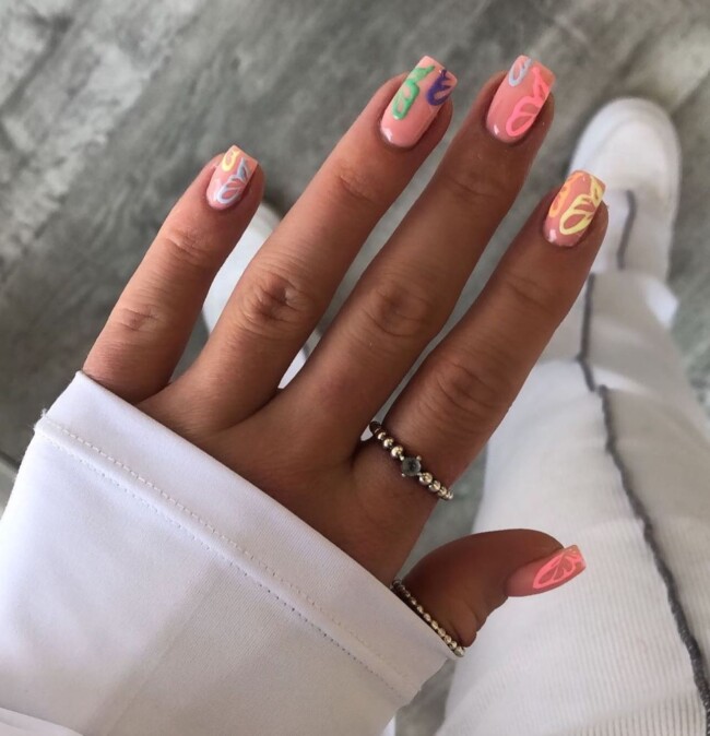 38 Short Summer Nails 2022 — Colorful Butterfly Outline Nails