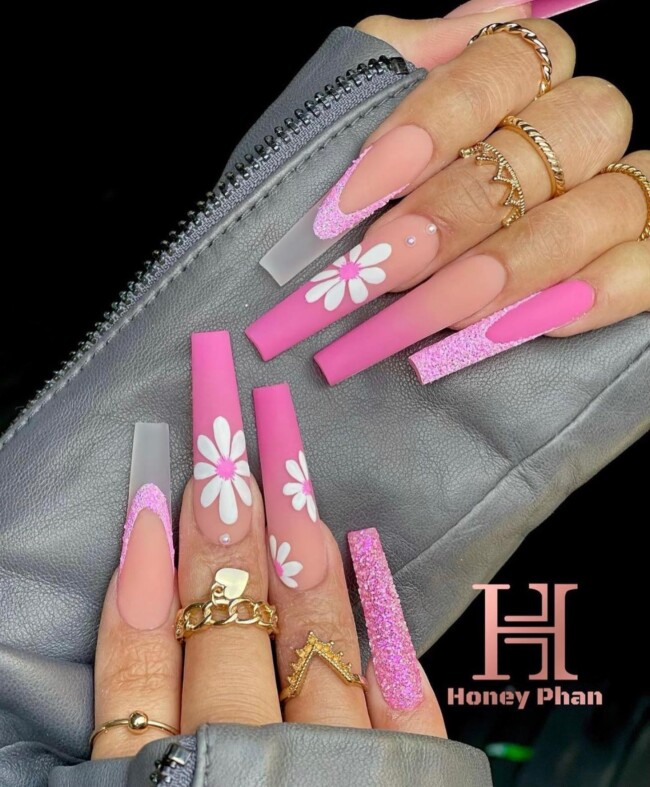 pink nails, cute spring nails, spring nails 2022, mix and match pink nail designs, trendy pink nails, pink nails acrylic, pink short nails, pink gel nails