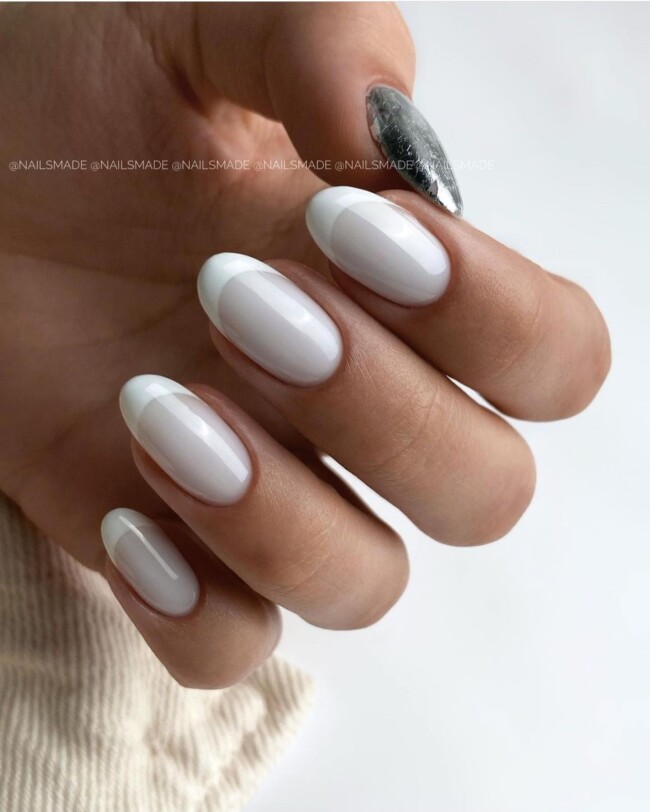 35 Modern Simple French Tip Nails — Soft Smokey Nails White Tips