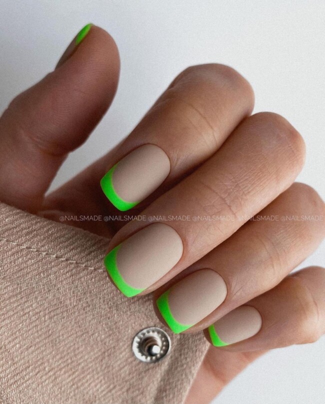 35 Modern Simple French Tip Nails — Matte Neon Tip Nude Nails