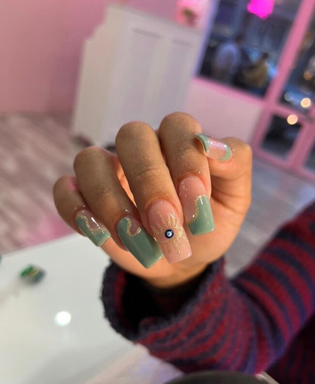 35 Cute Nail Designs for Spring and Summer — Green Abstract & Evil Eye Nail Art