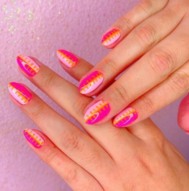 35 Cute Nail Designs for Spring and Summer — Pink and Orange Nail Art