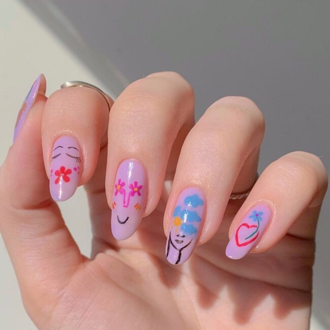 35 Cute Nail Designs for Spring and Summer — Abstract Face Spring Nail Art