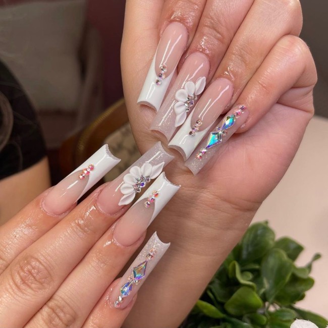 42 Hottest Acrylic Spring Nail Designs — White French Nails with 3D Flowers & Jewels