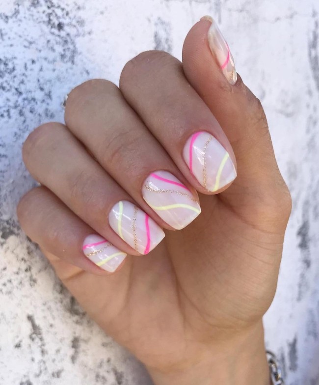 30 Mix and Match Short Nail Ideas — Pink and White Swirl Nails