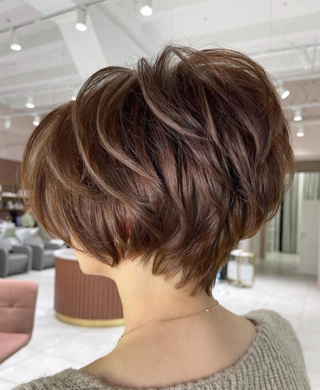 30 Best Short Haircut To Try This Summer — Voluminous Pixie Haircut