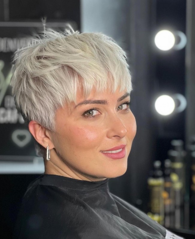 30 Best Short Haircut To Try This Summer — Pixie Blonde Haircut