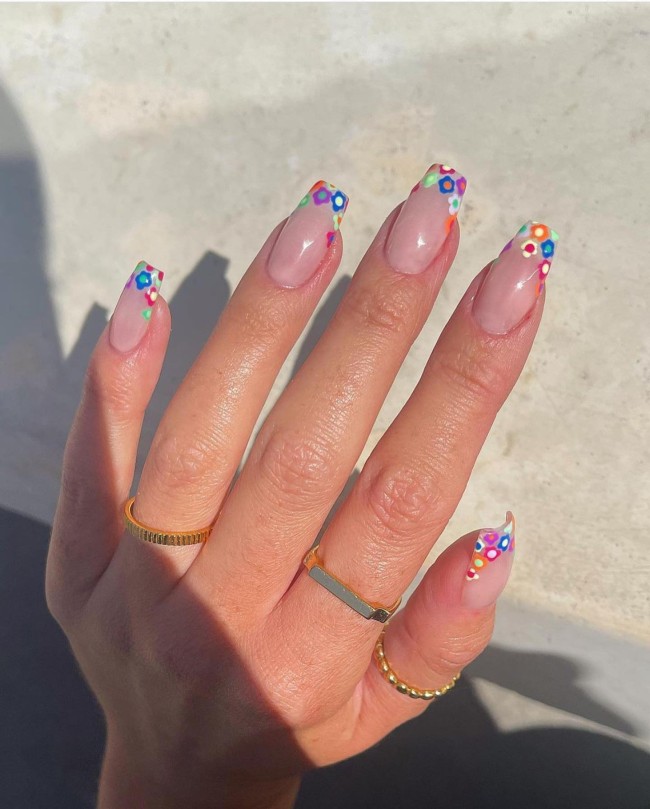 70 Pretty Nails That Are Appropriate To Wear in Summer — Flower French Nails