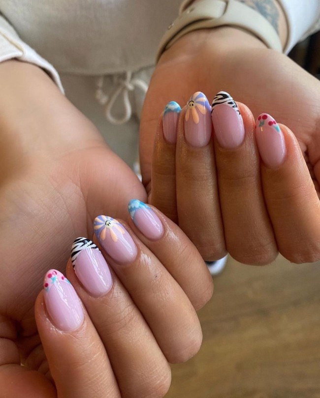 70 Pretty Nails That Are Appropriate To Wear in Summer — Mix and Match Fun French Tip Nails