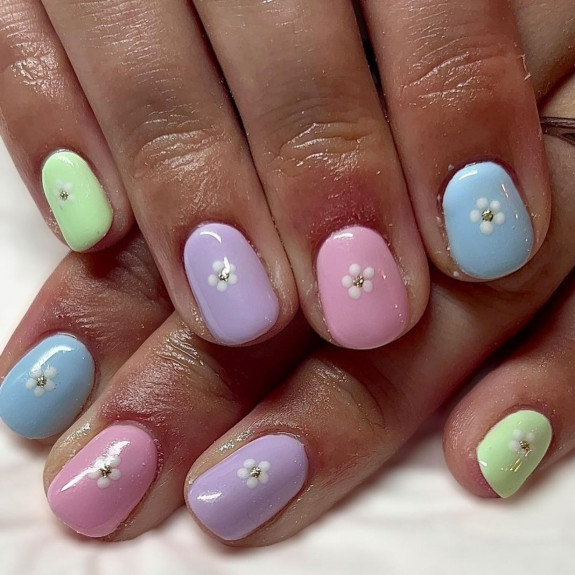 100 Cute Skittle Nails in 2022 — Pastel Short Nails with Daisy