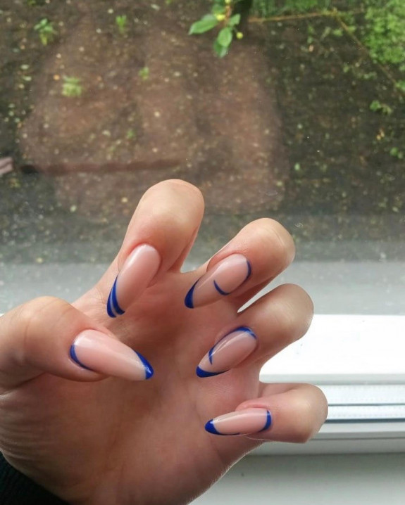 42 Swirl Nails with Pretty Color Combos — Cobalt Blue Swirl Nails