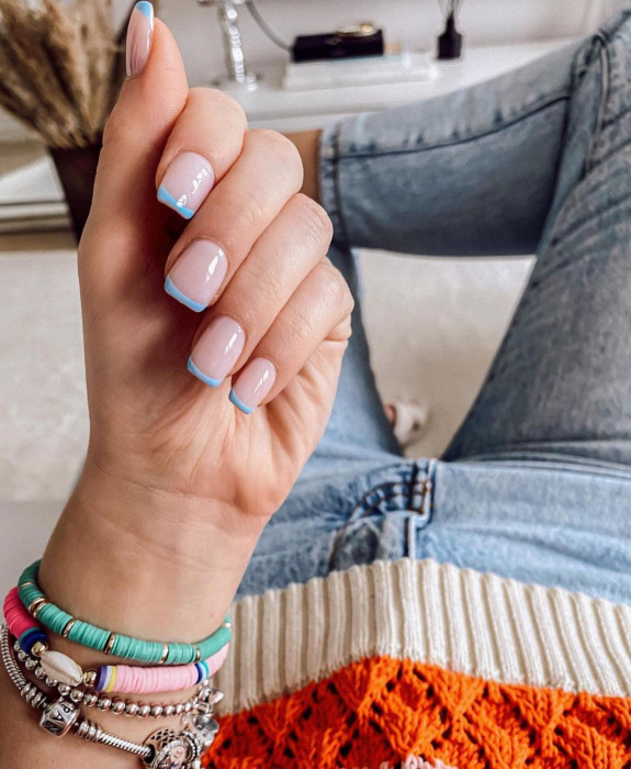 30 Spring Minimalist Nails — Baby Blue French Tip Short Nails