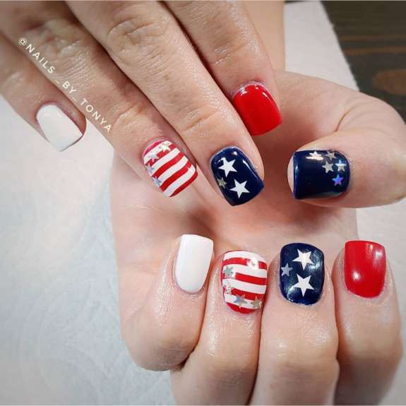 patriotic nails, patriotic nail designs,4th of july nails,  red, white and blue nails, patriotic gel nail designs, patriotic nails easy, patriotic acrylic nails, red, white and blue nail art designs, red and blue nails designs, patriotic 4th of july nail ideas, simple red and blue nails, memorial day nails