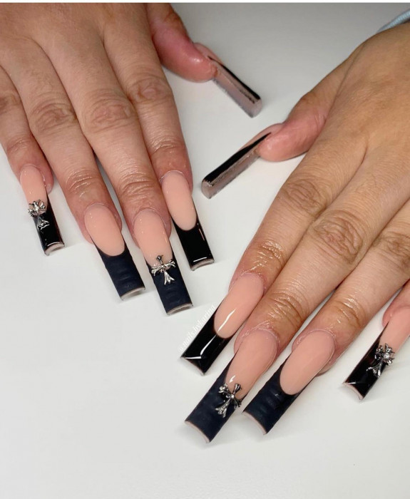 40+ Black French Tip Nails — Crocodile French + Cross Nails