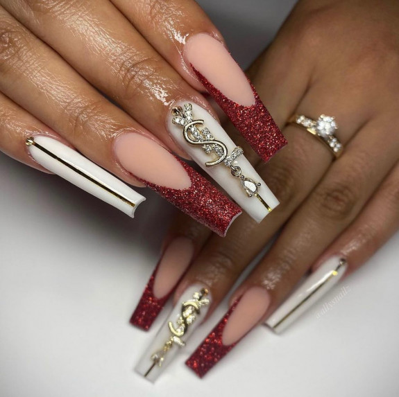 50 Best Prom Nail Designs — Dark Red Shimmery Nails