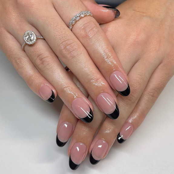 40+ Black French Tip Nails — Black French Oval Shape Nails