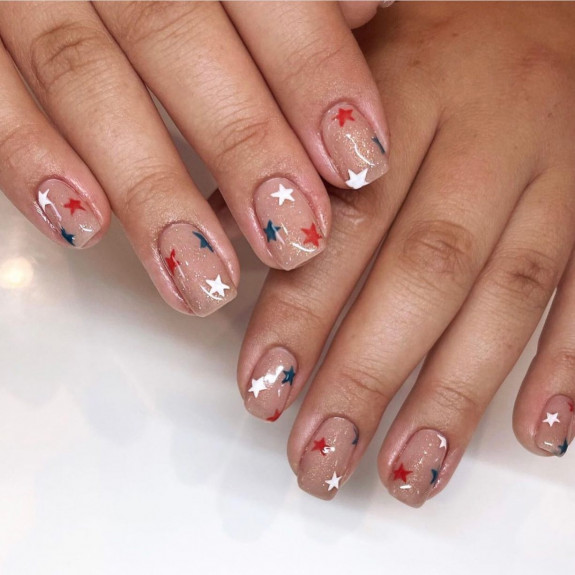 red, white and blue nails, summer nails, 4th of July Nails, patriotic nails, memorial day nails, nails for 4th july, simple red and blue nails, red white and blue ombre nails, july nails, independent day nails, 4th of july day nail designs, patriotic nail designs, patriotic nails 2022