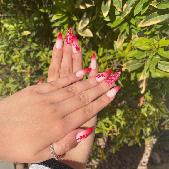 24 Cute Nezuko Nails — Mixed Ombre Pink Stiletto Nails