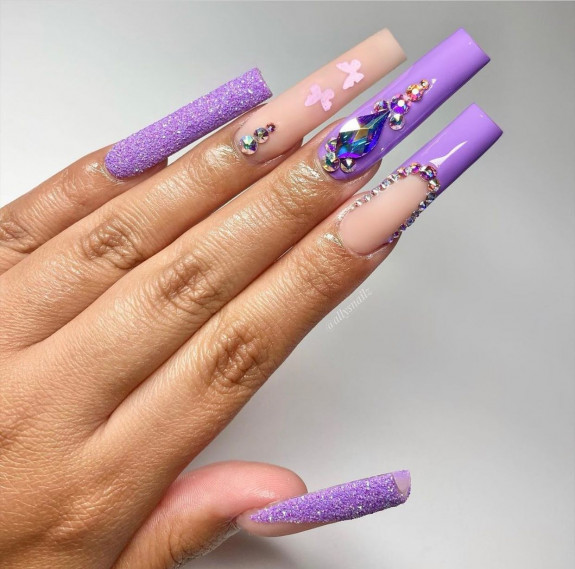 50 Best Prom Nail Designs — Soft Purple Nails with Butterfly & Rhinestones