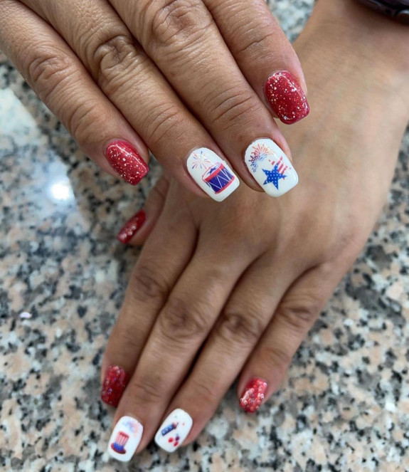 30+ Patriotic 4th of July Nail Art Ideas — Shimmery Red and White Nails