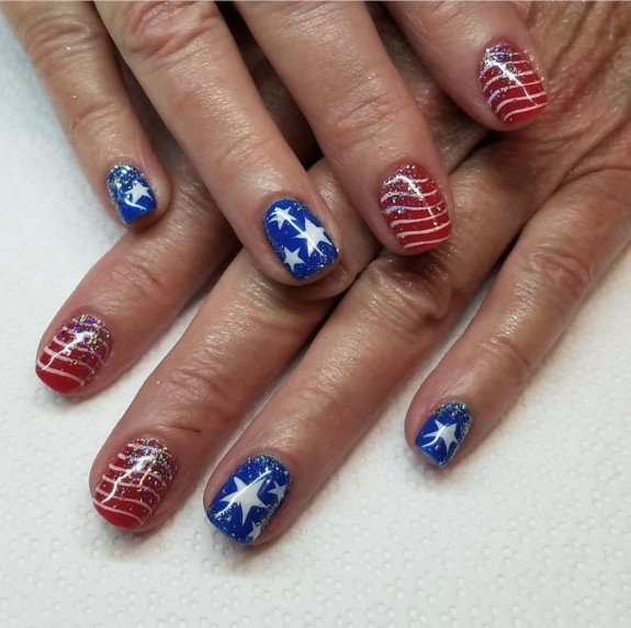 30+ Patriotic 4th of July Nail Art Ideas — Sparkle Blue and Red Nails