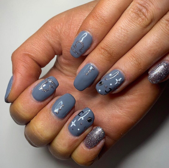 35 Best Libra Nail Designs in 2022 — Blue Grey Nails with Silver Libra Symbol