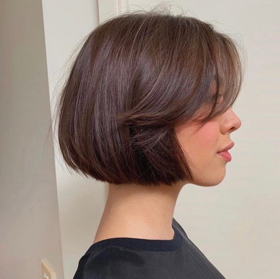 40 Trendy Bob and Lob Haircuts — Bob Haircut with Curtain Bangs