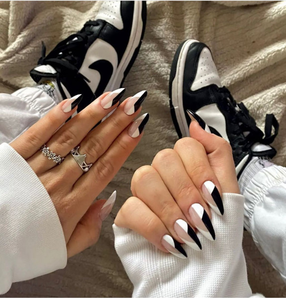 40+ Trendy Summer Almond Nail Designs — Black and White Almond Nails