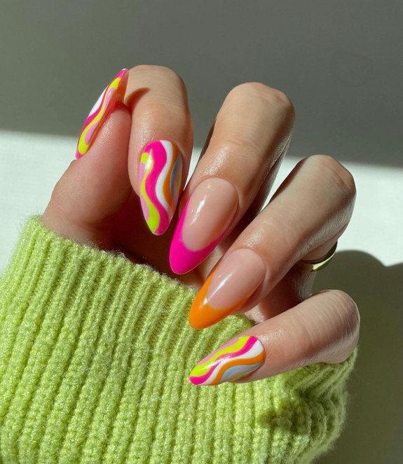 40+ Trendy Summer Almond Nail Designs — Colorful Summer Almond Nails