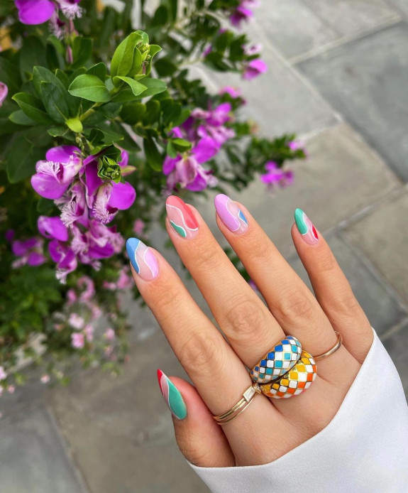 40+ Trendy Summer Almond Nail Designs — Bright Color Abstract Nails