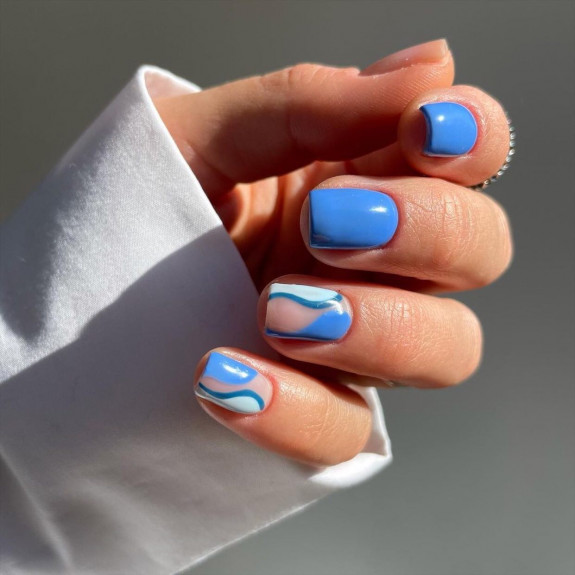 40+ Cute Short Nail Designs for 2022 — Blue Swirl Nails