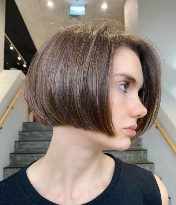 40 Trendy Bob and Lob Haircuts — Bob Side Part Haircut